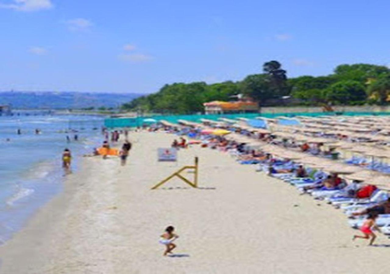 Silivri Safir Hotel エクステリア 写真