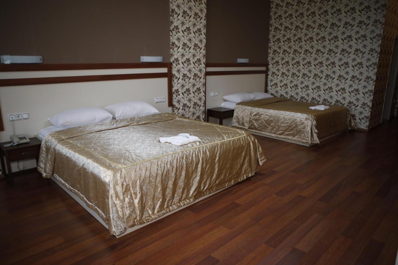 Silivri Safir Hotel エクステリア 写真