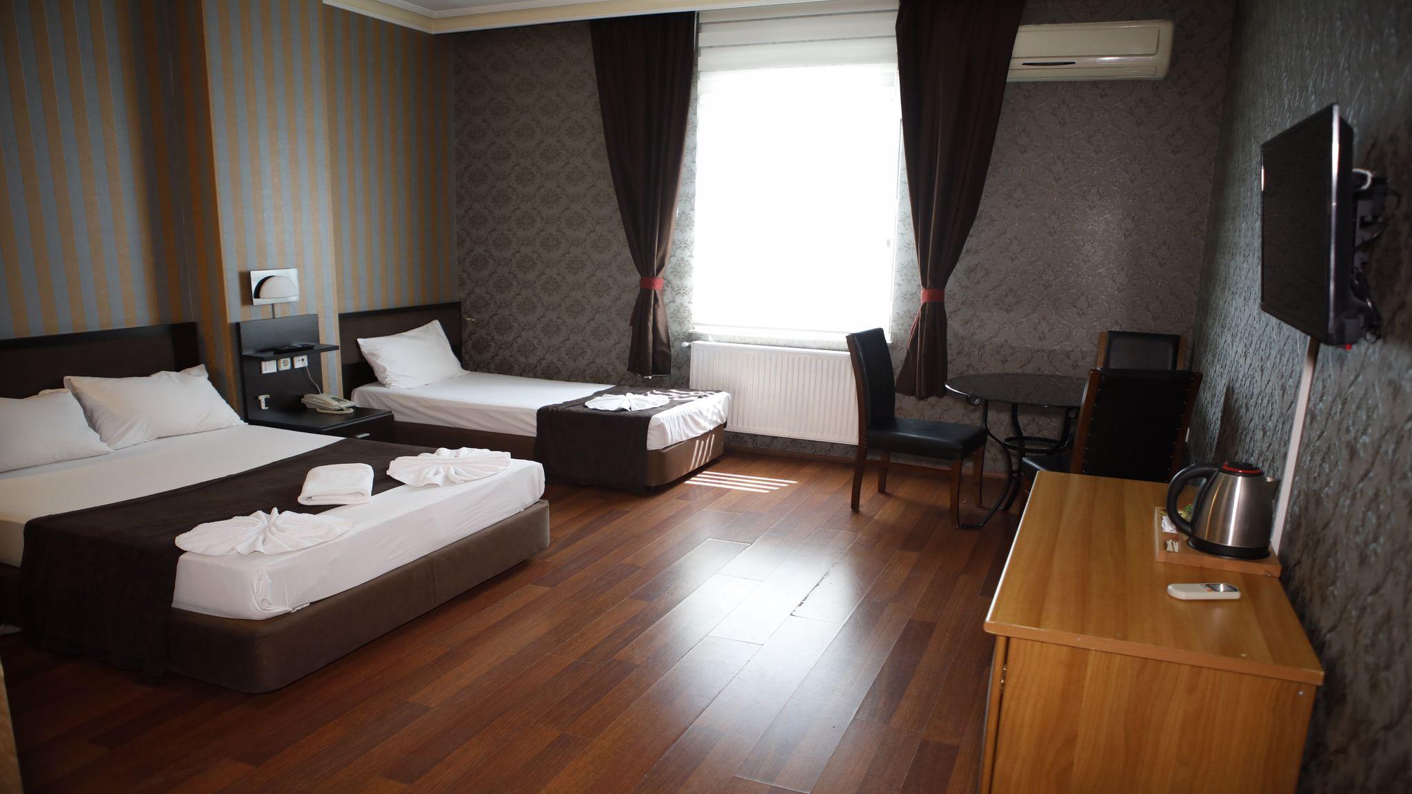 Silivri Safir Hotel エクステリア 写真