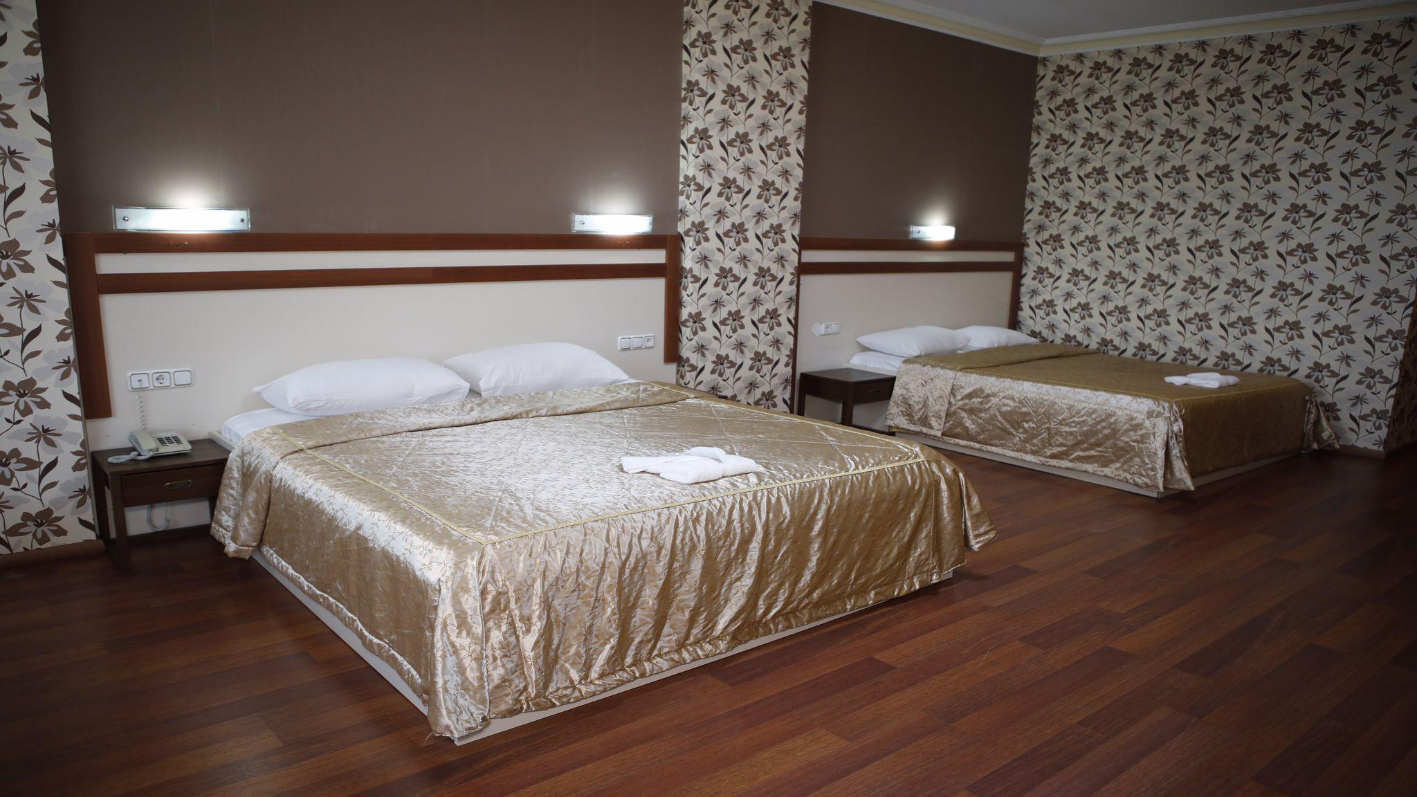 Silivri Safir Hotel エクステリア 写真